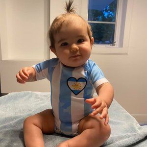 Meet your Posher, Yain